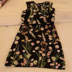 Victoria Beckham Floral Kids Dress - Black and Green / size xs